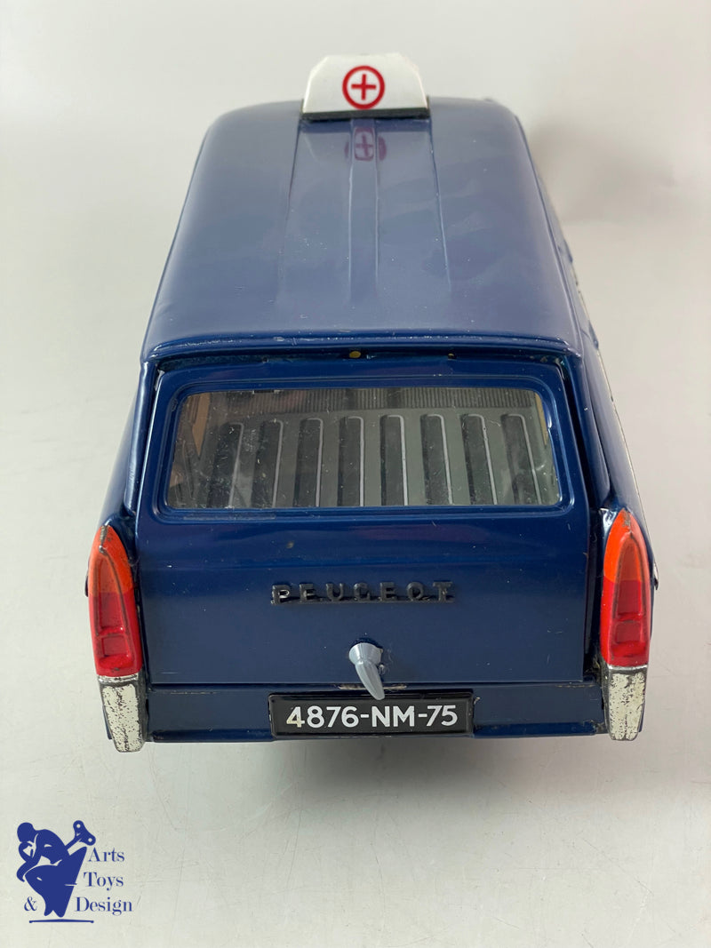 Antique toys Joustra 2115 very rare Peugeot 404 friction Ambulance circa 1962