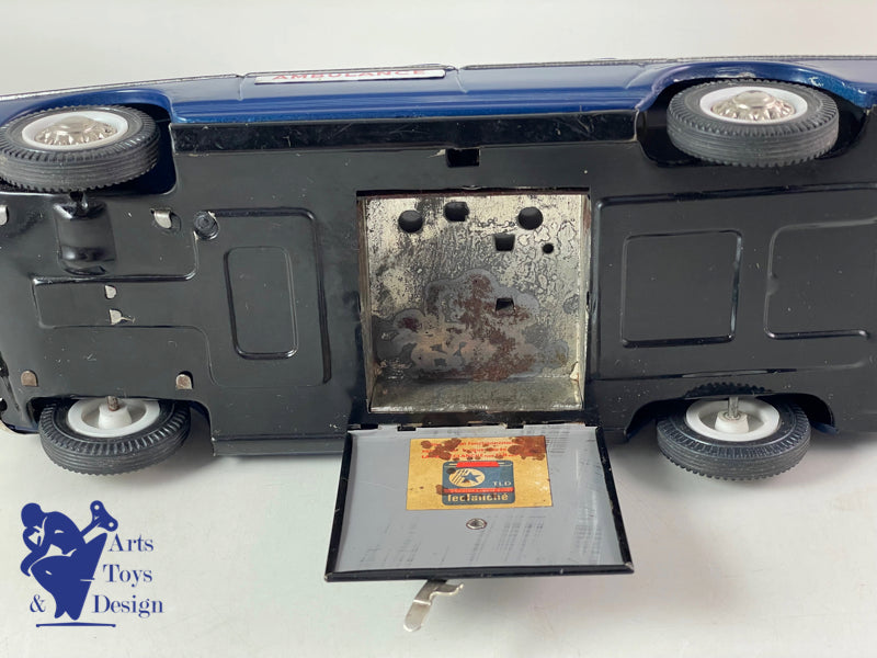 Antique toys Joustra 2115 very rare Peugeot 404 friction Ambulance circa 1962