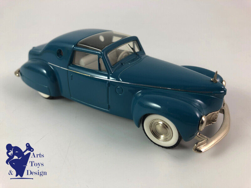 1/43 AMR Century Lincoln Continental Loewy Blue Factory Built