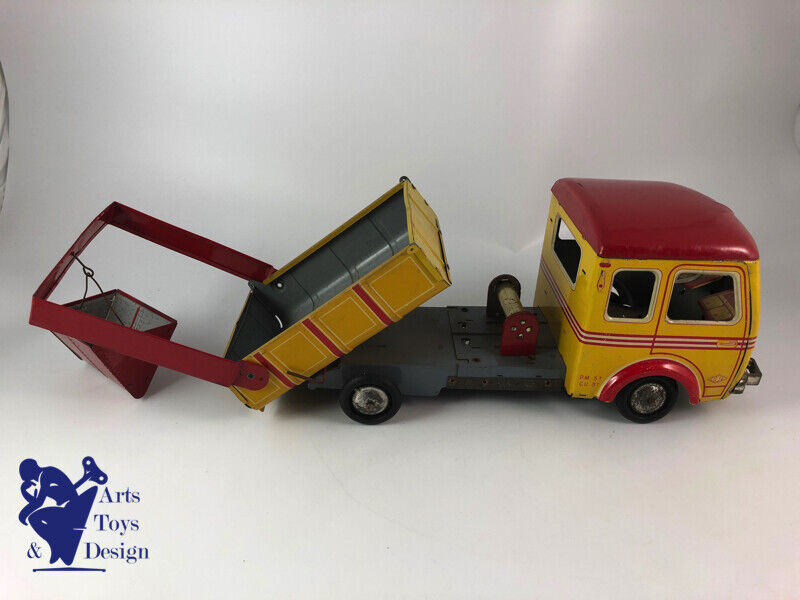 Antique toy CR tin Truck Simca Cargo friction C.1950 L 37CM
