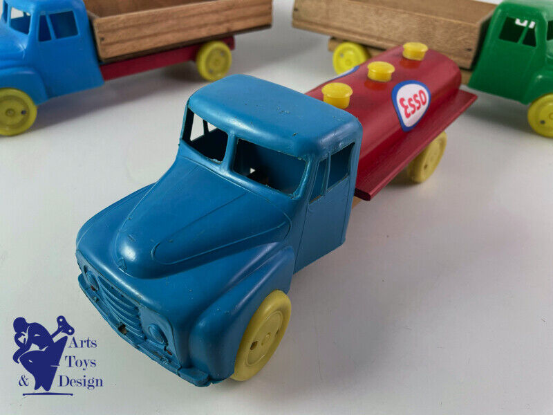 Antique toy Citroen MONNERET JURA LOT OF 3 PLASTIC and WOOD U23 Trucks inc ESSO