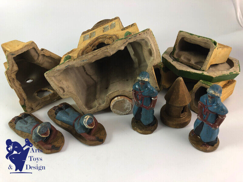 Antique toy soldierJRD scarce medina with 4 spahis 4 touaregs 47x47cm