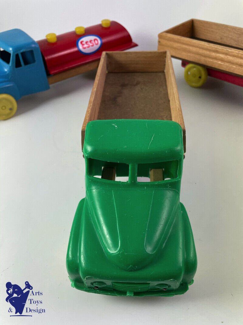 Antique toy Citroen MONNERET JURA LOT OF 3 PLASTIC and WOOD U23 Trucks inc ESSO