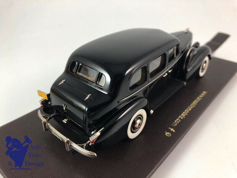1/43 BROOKLIN BML 30 CADILLAC IMPERIAL SEDAN LIMOUSINE 1938 BLACK