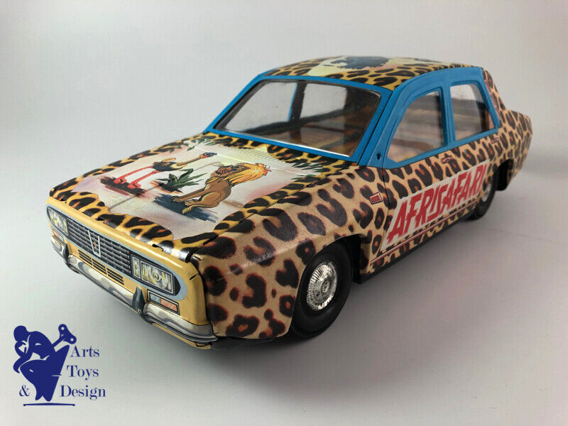 JOUET ANCIEN PAYA 8064 1/12° RENAULT 12 S SAFARI TOLE FRICTION 37CM VERS 1970