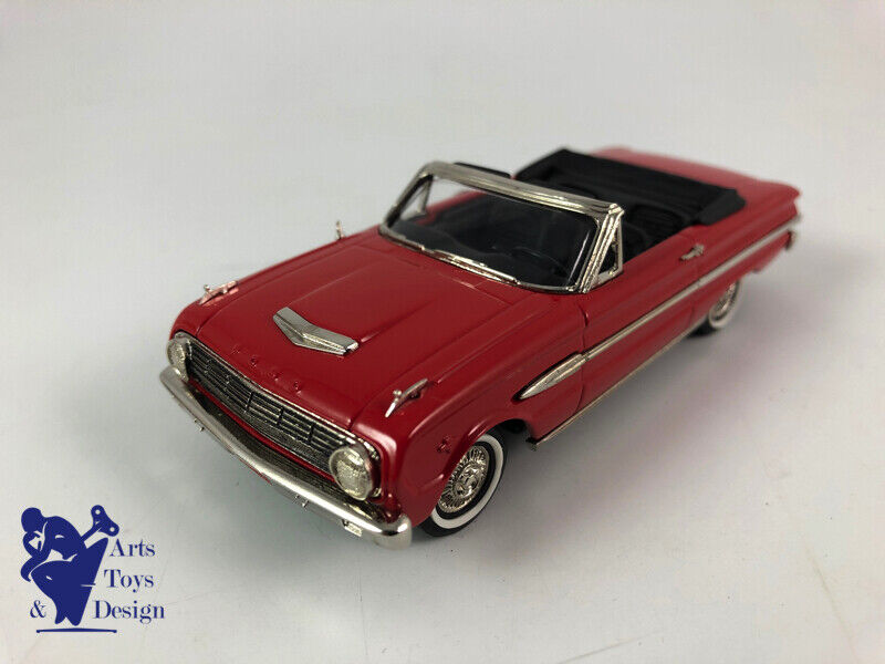 1/43 BROOKLIN 112 FORD FALCON FUTURA SPORTS CONVERTIBLE 1963 RANGOON RED