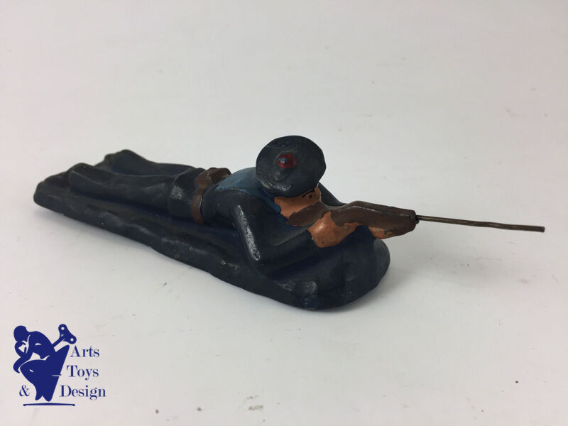 JRD Figure France circa 1935 Sailor soldier w rifle L 13.5cm Blue base