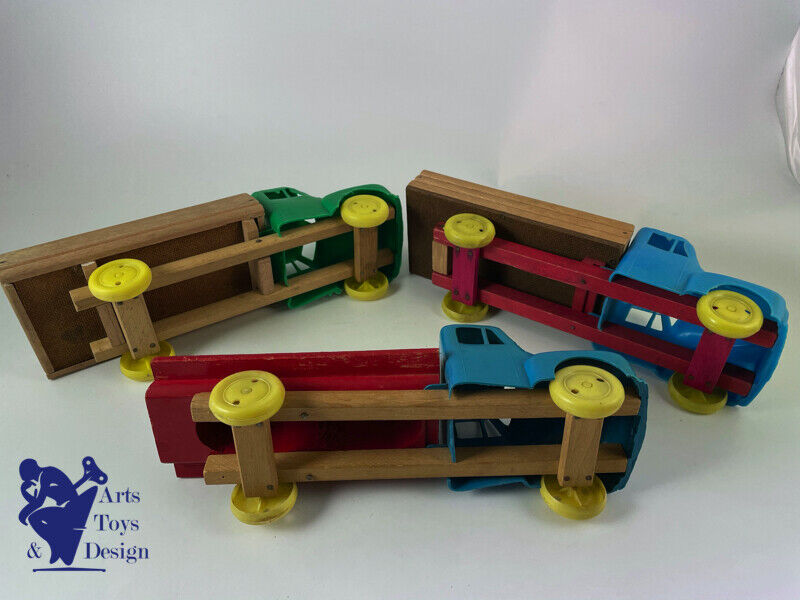 Antique toy Citroen MONNERET JURA LOT OF 3 PLASTIC and WOOD U23 Trucks inc ESSO