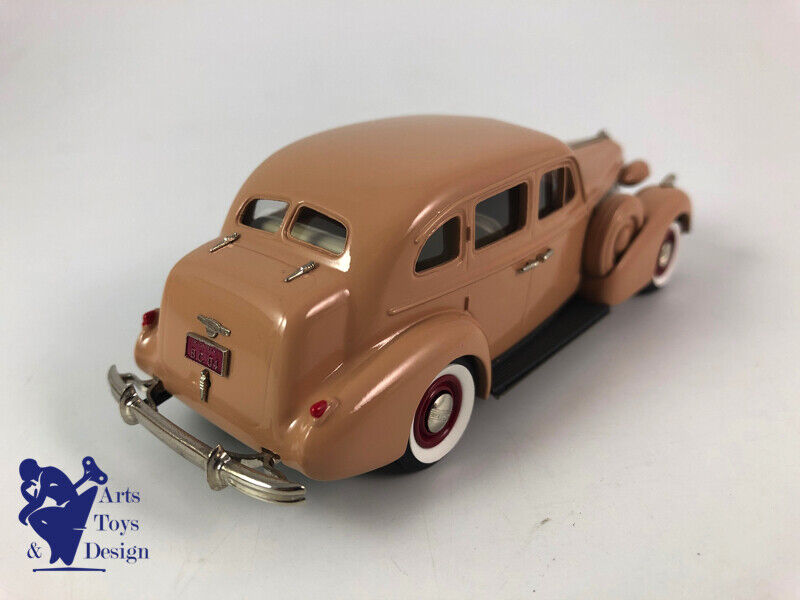 1/43 BROOKLIN BC 004 BUICK SPECIAL 4 DOOR TOURING SEDAN 1938 COROT BEIGE