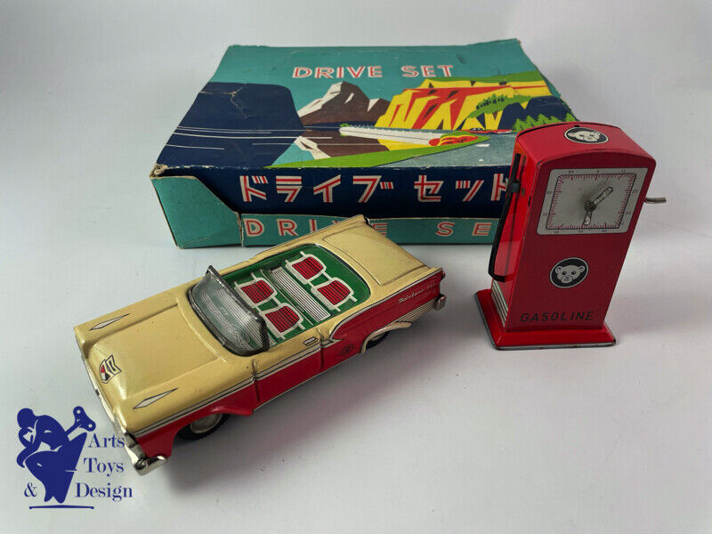 Antique toys Modern Toys TM Masudaya Drive Set with Plymouth and Pump