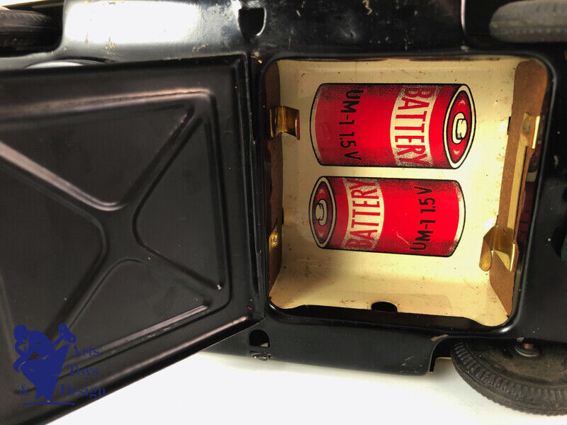 Antique toy Tn Nomura Mystery Police Car Battery Operated Tin Japan 25cm