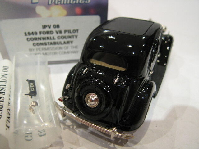 1/43 Brooklin IPV 8 Ford V8 Pilot Cornwall County Constabulary 1949