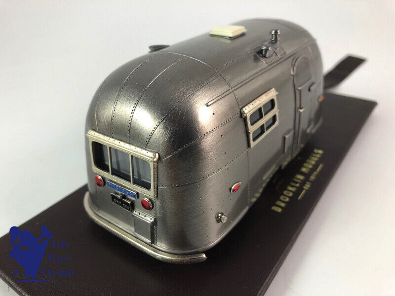 1/43 BROOKLIN 54M CARAVANE AIRSTREAM WANDERER 1953 BARE METAL