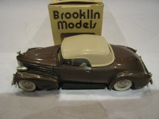 1/43 BROOKLIN 14 CADILLAC V16 CONVERTIBLE COUPE 1940