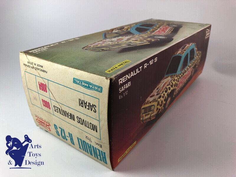 JOUET ANCIEN PAYA 8064 1/12° RENAULT 12 S SAFARI TOLE FRICTION 37CM VERS 1970