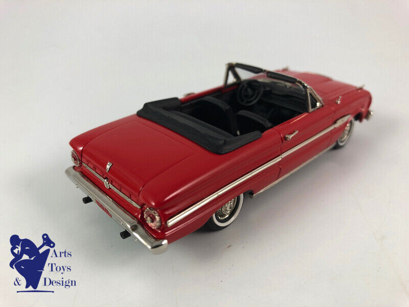 1/43 BROOKLIN 112 FORD FALCON FUTURA SPORTS CONVERTIBLE 1963 RANGOON RED
