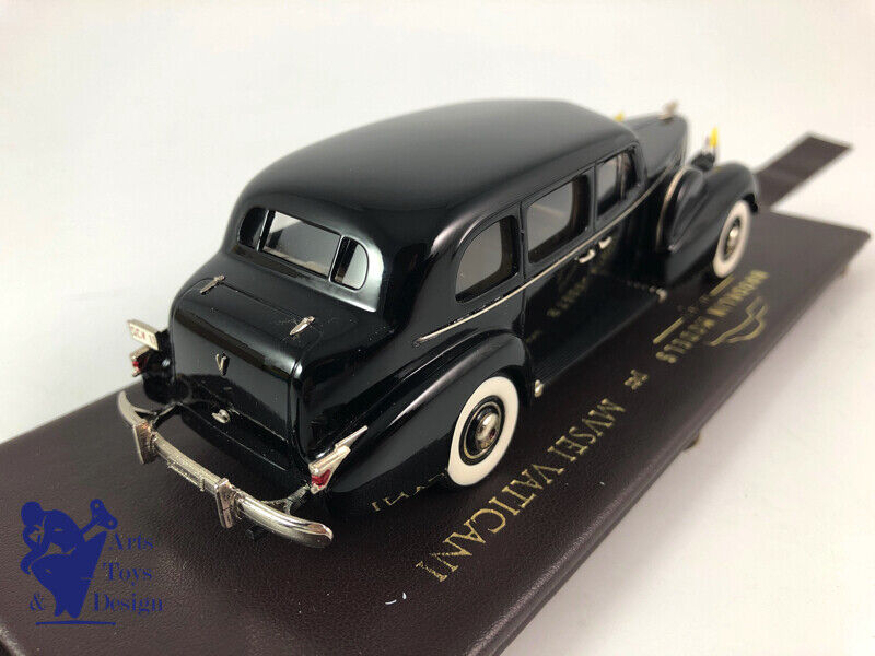 1/43 BROOKLIN MV 06 CADILLAC V8 SERIES 75 IMPERIAL TOURING SEDAN 1938 VATICAN