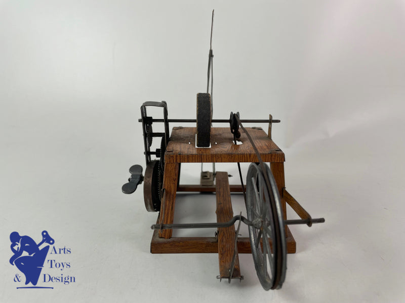 Antique toy Bing Germany The Grinder Clockwork circa 1920