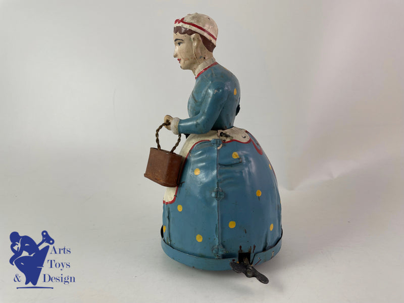 Antique toys Gunthermann Woman with umbrella Clockwork Circa 1910 h 17cm