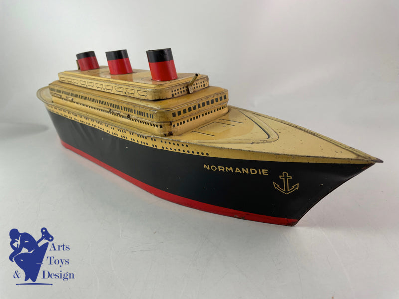 JOUET ANCIEN NORMANDIE BATEAU BOITE A BISCUITS GALETTES ST MICHEL