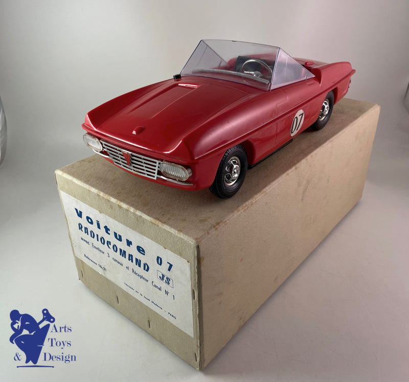 JOUET ANCIEN JS VOITURE 07 RC NO LICENCE J BOND 2° TYPE VERS 1967 L 38CM