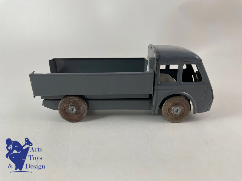 CIJ 5/37 RENAULT TRUCK ADTD METAL WHEELS 1939