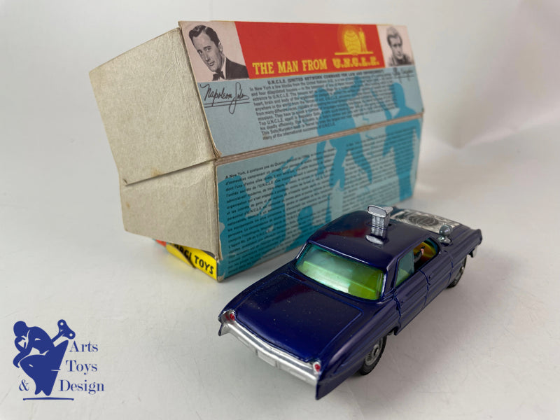 CORGI TOYS 497 THE MAN FROM UNCLE OLDSMOBILE SUPER 88