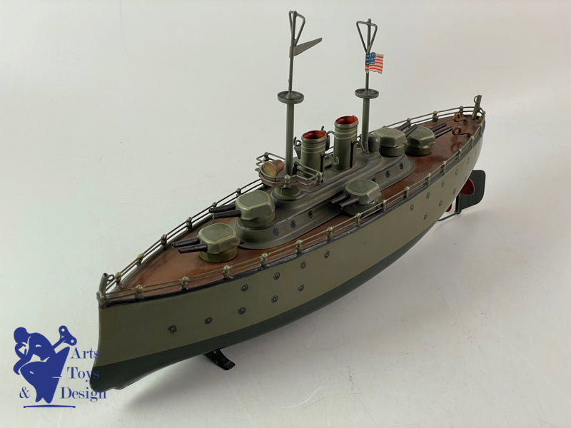 MARKLIN SERIE 5129 BATEAU DE GUERRE MECANIQUE C.1930 EX COLLECTION FORBES