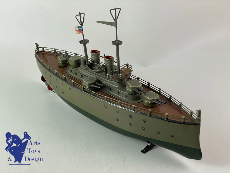 MARKLIN SERIE 5129 BATEAU DE GUERRE MECANIQUE C.1930 EX COLLECTION FORBES