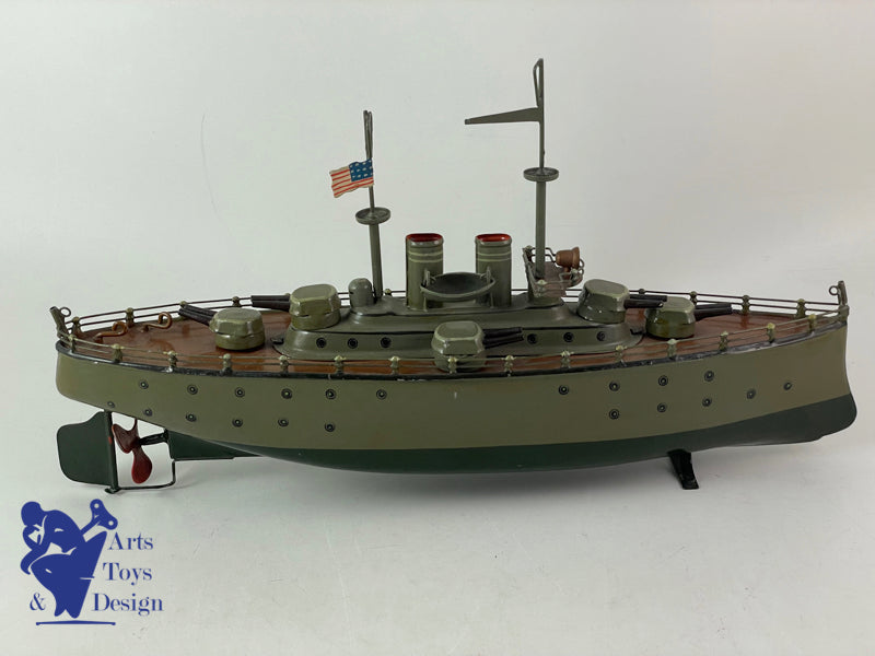 MARKLIN SERIE 5129 BATEAU DE GUERRE MECANIQUE C.1930 EX COLLECTION FORBES