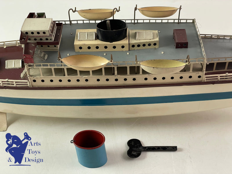 FLEISHMANN BATEAU LINER MECANIQUE 50CM VERS 1930