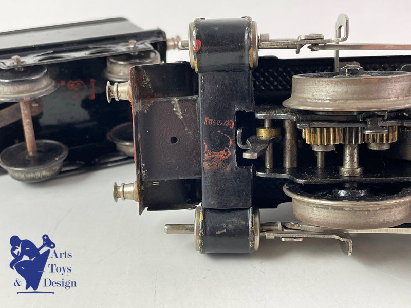 MARKLIN TRAIN LOCOMOTIVE ET TENDER EN 0 R 1020 MECANIQUE VERS 1920