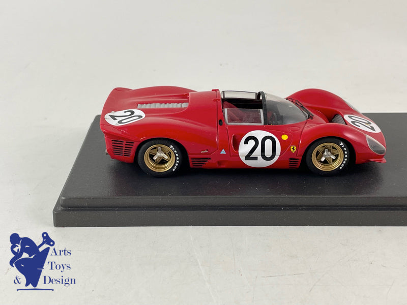 1/43 MG MODEL ITALIE FERRARI 330 P4 SPYDER LE MANS 67 N°20