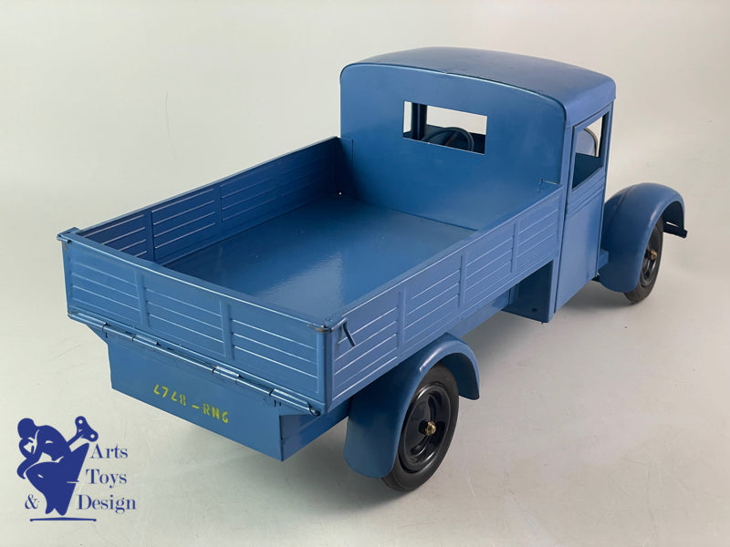 CIJ 6/17 CAMION RENAULT 5T RIDELLES TOLE MECANIQUE VERS 1950