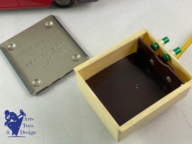 JEP TOY 5275 PEUGEOT 404 BATTERY REMOTE CONTROL CIRCA 1960