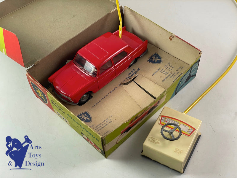 JEP TOY 5275 PEUGEOT 404 BATTERY REMOTE CONTROL CIRCA 1960