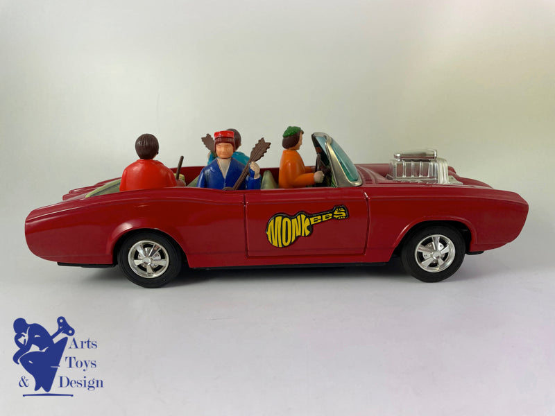 JOUET ANCIEN ASC AOSHIN MONKEE MOBILE MONKEES PONTIAC GTO VERS 1967 L 31CM
