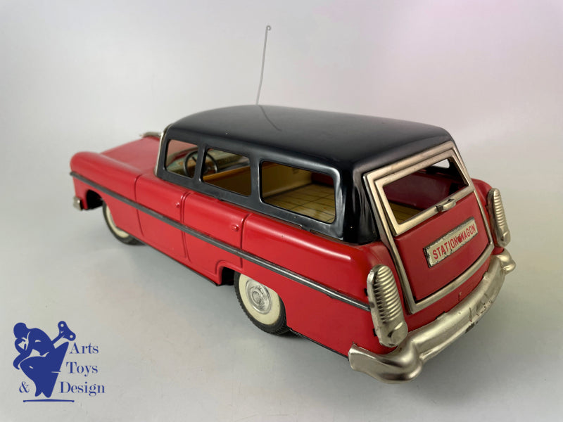 Antique toys San Marusan Ford Station Wagon Friction Circa 1960 L 32cm