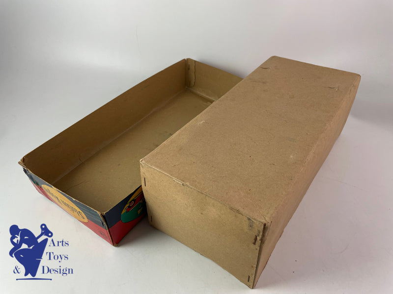 Antique toys San Marusan Ford Station Wagon Friction Circa 1960 L 32cm