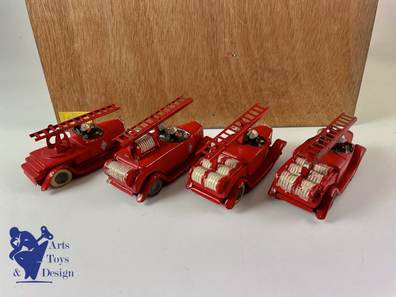 Antique toys CIJ 14/15 Fire station with 4 Renault firetrucks circa 1935