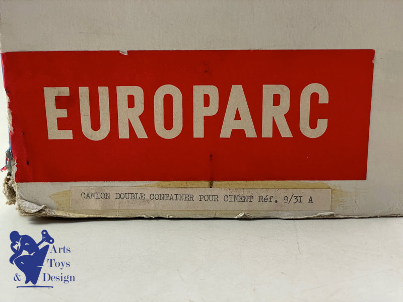 JOUET ANCIEN CIJ EUROPARC REF 9/31A CAMION RENAULT SAVIEM CIMENT ROUGE! 1960