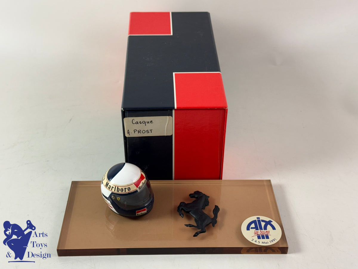 AMR FACTORY BUILT APOTHEOZ CASQUE ALAIN PROST FERRARI