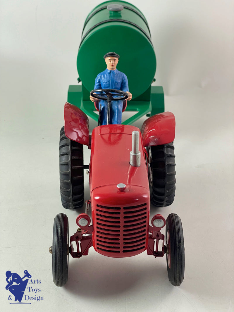 Antique toys CIJ 8/52 very rare electric tractor with water tank trailer 1/10 ° 1960