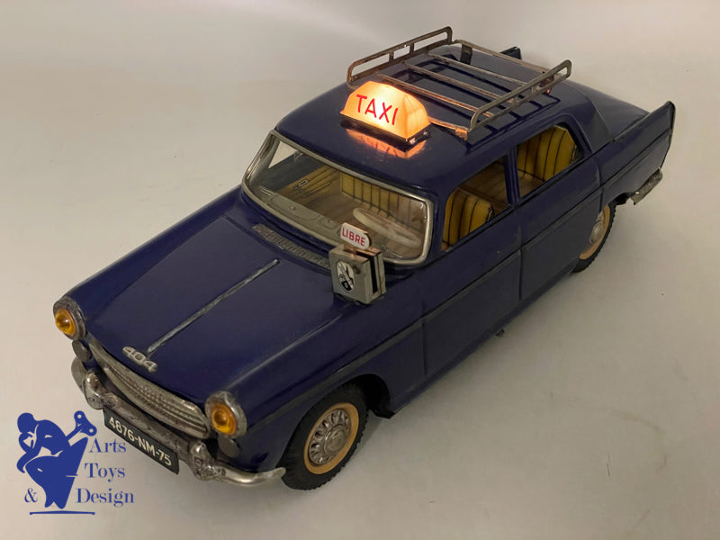 JOUET ANCIEN JOUSTRA 2083 PEUGEOT 404 TAXI GALERIE ELECTRIQUE 30CM VERS 1960