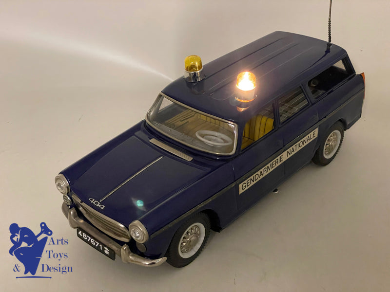 JOUET ANCIEN JOUSTRA 2213 PEUGEOT 404 BREAK GENDARMERIE 30CM VERS 1960