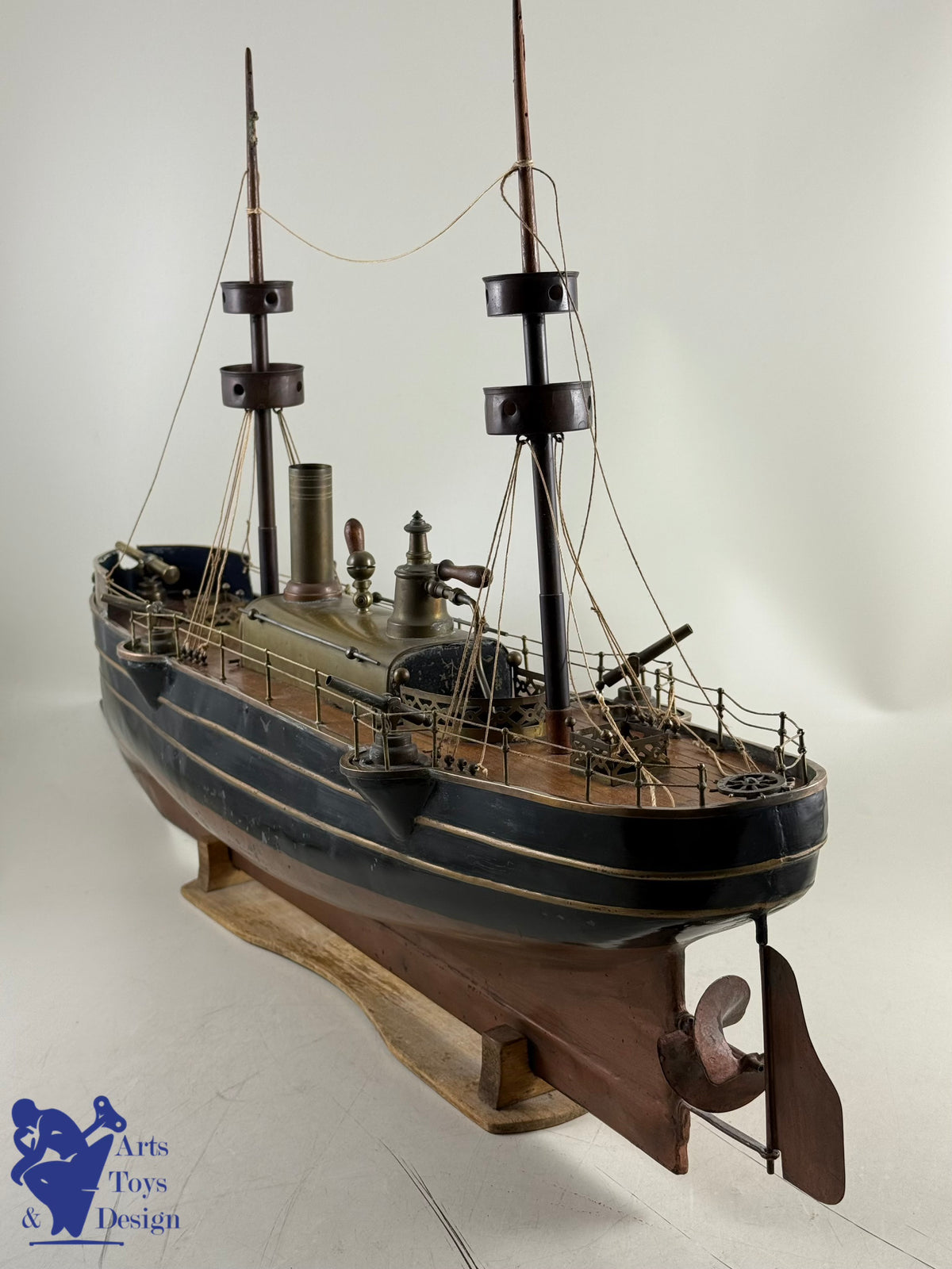 Antique toys MAURAISIN RADIGUET VERY RARE STEAMBOAT LARGE CUIRASSE C1880
