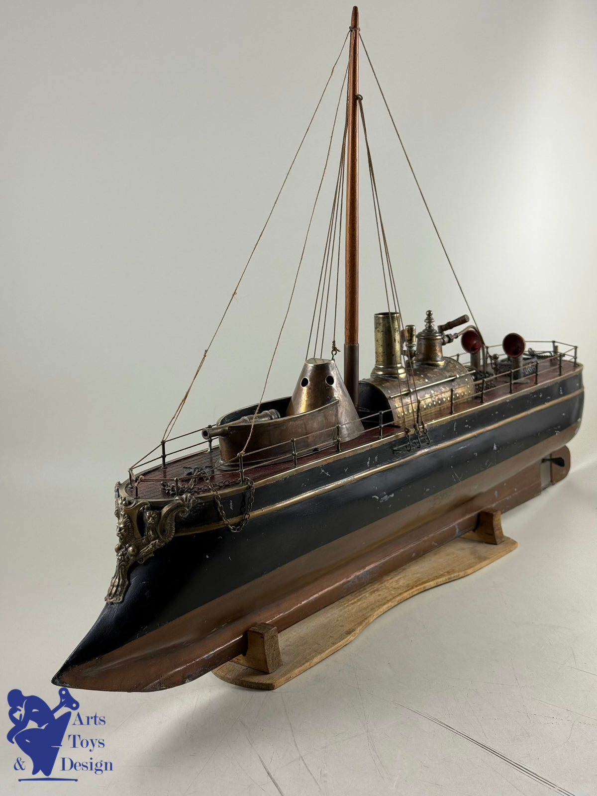 Antique toys MAURAISIN RADIGUET VERY RARE STEAMBOAT ARMORED GUNBOAT C1880