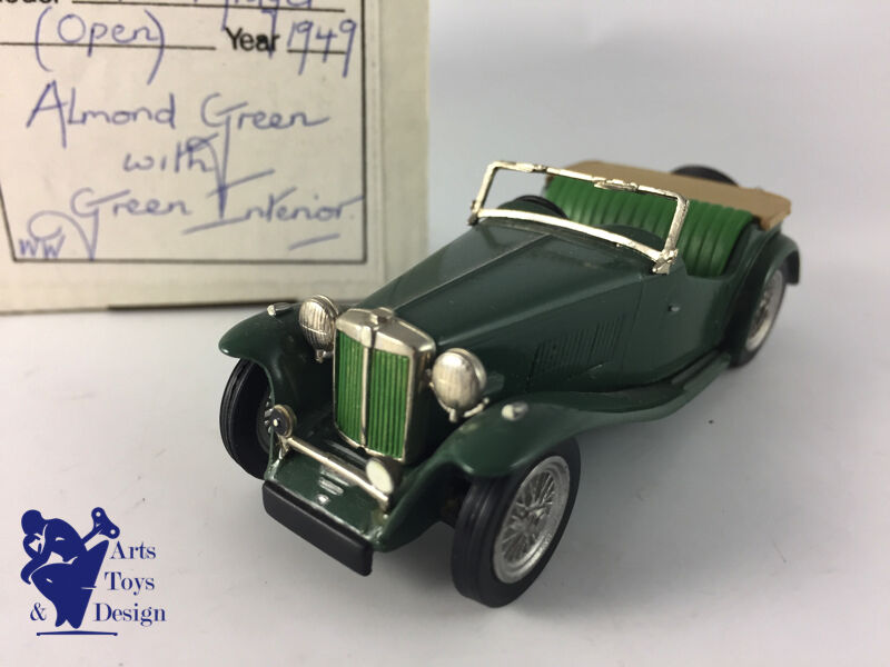 1/43 Top Marques Ref AC41 MG TC Midget Open 1949 Green with Green Interior