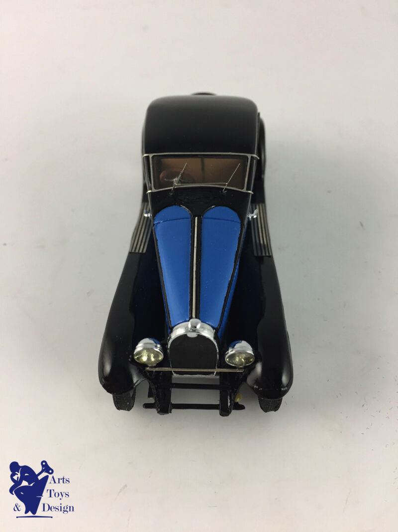 1/43 CLUB AMIS DU 1/43 B11 BUGATTI T 46 SURPROFILE 1935 MULHOUSE NOIR ET BLEU