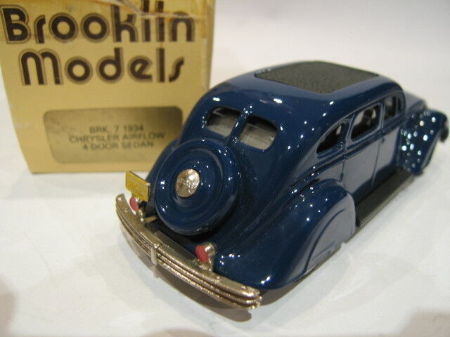 1/43 BROOKLIN 7 CHRYSLER AIRFLOW 4 DOOR SEDAN 1934 BLUE